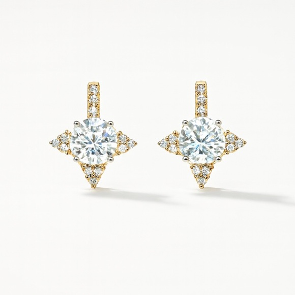 Moissanite 2ct North Star Huggie Earrings - Picture 2 of 6